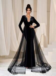 Faeriesty Pearl Decorated Mermaid Hem Mesh Overlay Velvet Formal Dress - Black - View 3