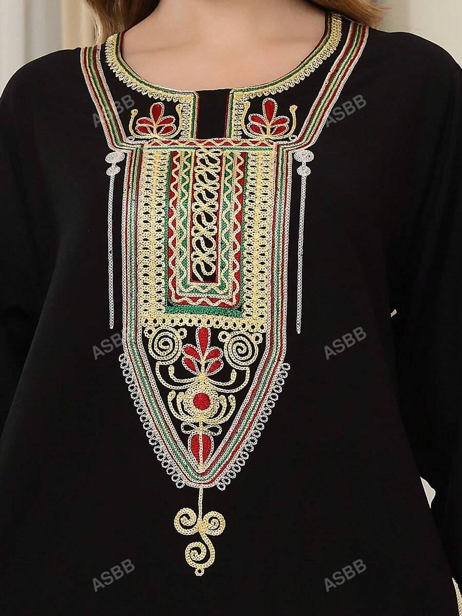 Colorful Metallic Embroidered Arabic Women's Elegant Long Sleeve Dress