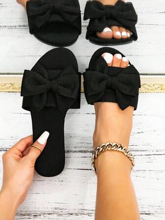 Fashionable Spring/Summer Flat Women's Slippers, Minimalistic & Elegant Sandals, Black Fabric Slipper With Bowknot & Single Strap