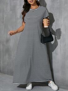SHEIN Essnce Women's Plus Size Round Neck Black & White Striped A-Line Short Sleeve Dress With Side Pockets, For Summer