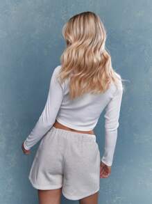 MISSGUIDED Jersey Long Sleeve Crop Top With Metal Label - White - View 2