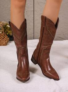 2025 年秋冬女士中筒西部风格 V 形棕色靴子，铆钉装饰，方头，低粗跟，高筒牛仔靴，女士马靴，牛仔靴 - 棕色 - 查看 2