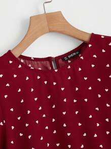 SHEIN VCAY Heart Print Puff Sleeve Peplum Top