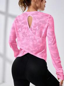 SHEIN Sport Studio Damen T-Shirt mit Tarnmuster und kreuzförmigem Rückenausschnitt und Langarm für Fitness Workout