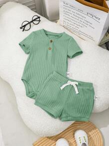 SHEIN Neugeborenen Baby Jungen/Mädchen weicher & bequemer Kurzarm-Romper mit elastischen Shorts Set