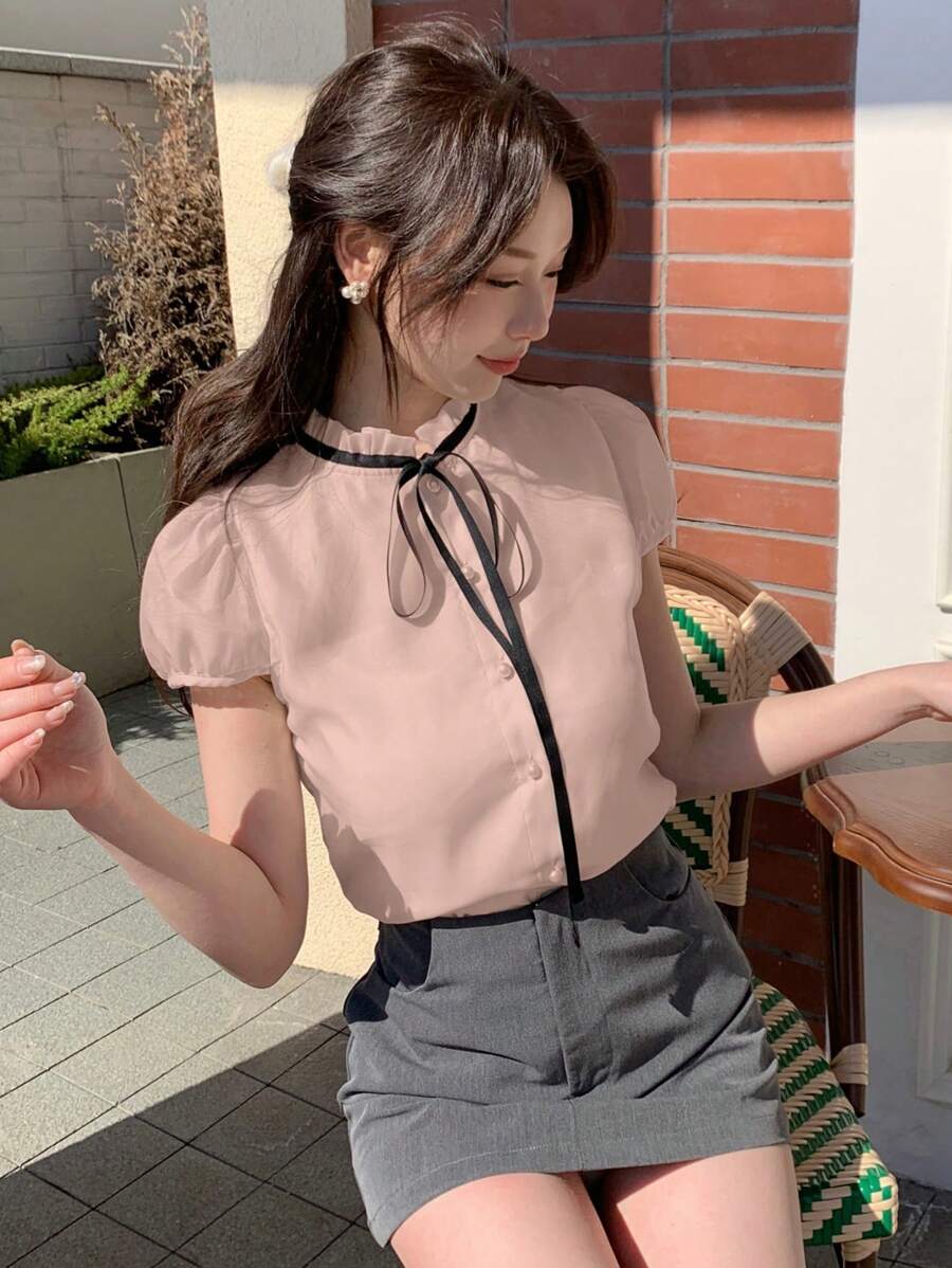 DAZY Solid Color Short Sleeve Lace-Up Puff Sleeve Women's Shirt - Baby Pink - View 1