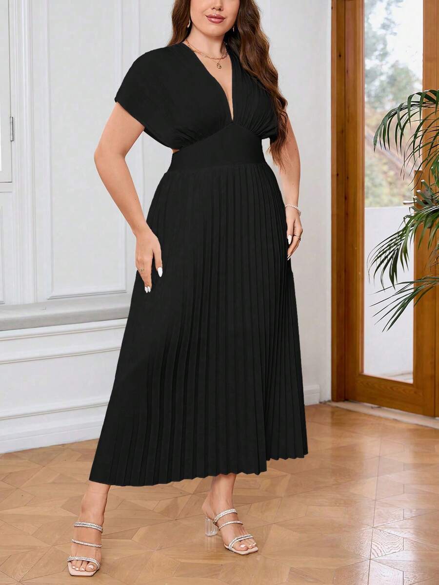 SHEIN Privé 翻領蝙蝠袖打褶擺連衣裙