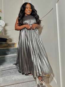 Plus Size Women Pleated Design Sleeveless Party Cocktail Dress - Silver - View 3