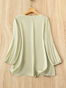 SHEIN LUNE Camisa para mujeres elegante de manga larga con cuello de muesca y bordado floral, ideal para verano - verde menta - Ver 2