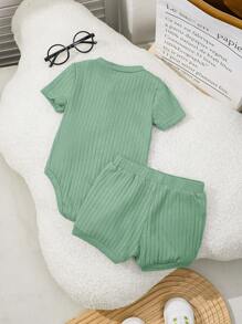 SHEIN Neugeborenen Baby Jungen/Mädchen weicher & bequemer Kurzarm-Romper mit elastischen Shorts Set