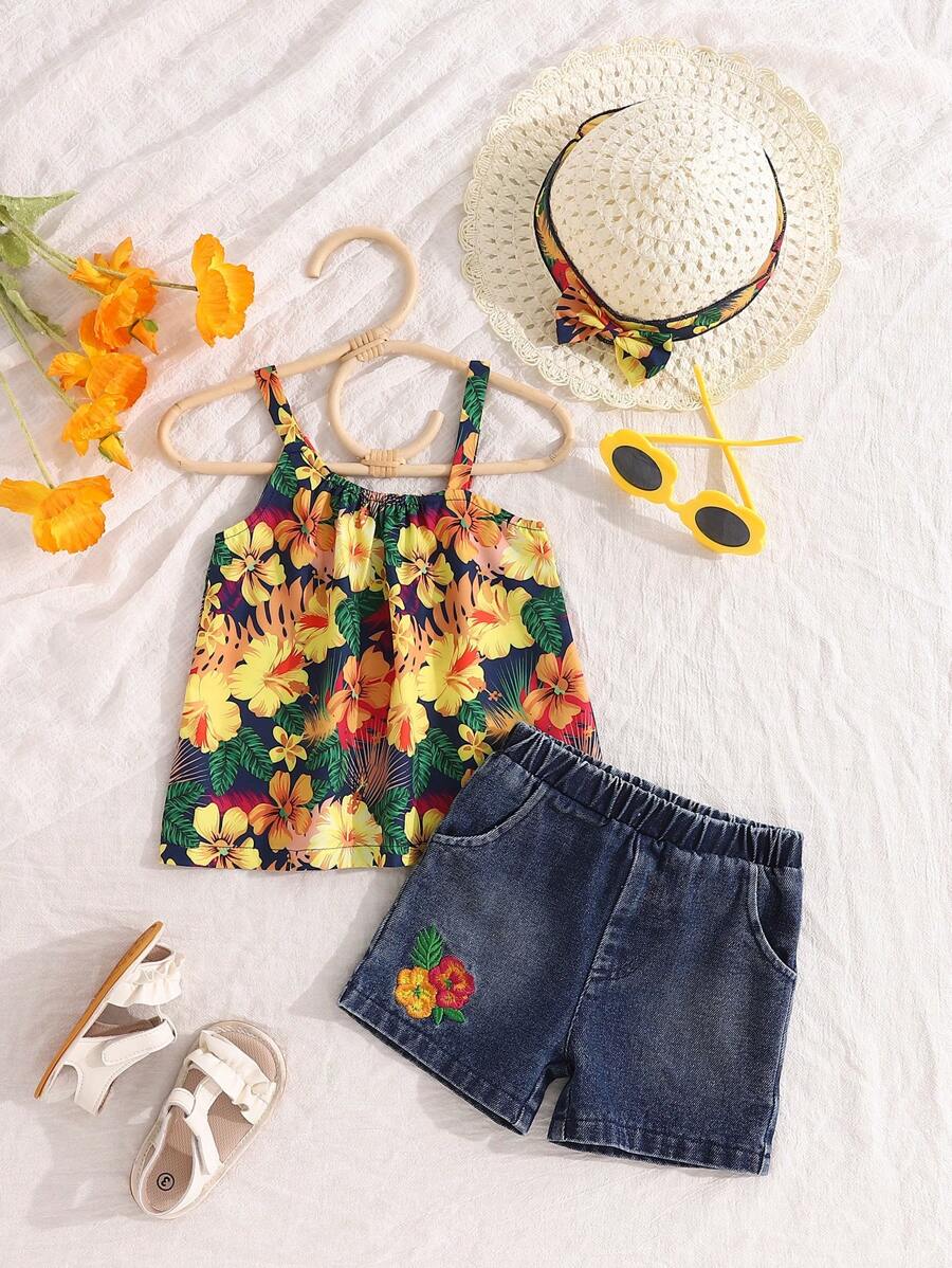 Conjunto de Top Cami Assimétrico e Shorts Jeans com Estampa Floral para Ferias de Menina Bebê, com Chapéu de Palha, Fofo e Estiloso, Primavera/Verão - Multicolorido - Ver 1
