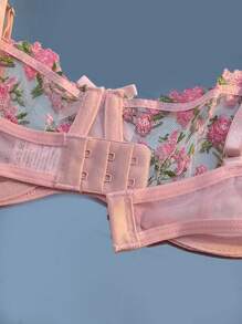2pcs Pink Romantic Cute Flower Embroidery Mesh Sexy Bra & Panty Lingerie Set - Pink - View 3