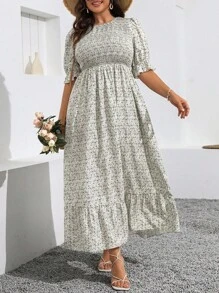 Flirla 夏季大码全身印花短袖圆领荷叶边连衣裙