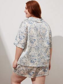 LUVLETTE Bộ đồ ngủ nữ ngắn bằng vải satin họa tiết hoa Plus - Xanh và trắng - Xem 2