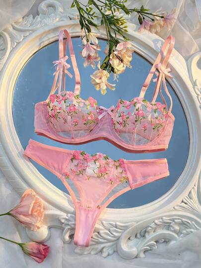 Roze Romantic Schattige Flower Geborduurde Mesh Verleidelijke BH Slipje Lingerie Set view 4