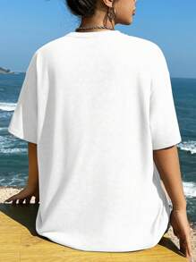 SHEIN EZwear Oversized Casual Minimalist Fish Graphic Round Neck Short Sleeve T-Shirt For Women, Loose Fit Summer Tee - White - View 2