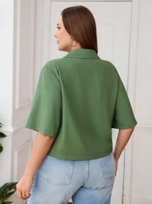 SHEIN Essnce 女式加大码 V 领绿色短袖西装外套，时尚百搭，适合秋冬休闲穿着 - 綠色 - 查看 2