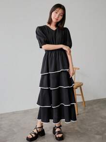 FRIFUL 女式夏季褶皱短款泡泡袖腰部收紧多层荷叶边下摆休闲连衣裙太阳裙 - 黑色 - 查看 1