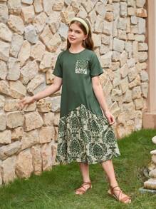 少女寬鬆休閒圓領拼接短袖連衣裙