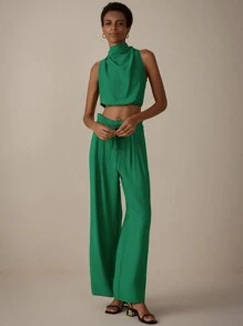 SHEIN Privé Clean-Colored Fashionable Sleeveless High Collar Top With Waist Belt And Wide Leg Pants Set, Mature Style - Dark Green - View 3