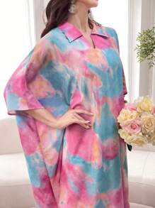 Al Najma Vestido corto de manga corta con cuello de polo en estampado tie dye oversize, primavera/verano