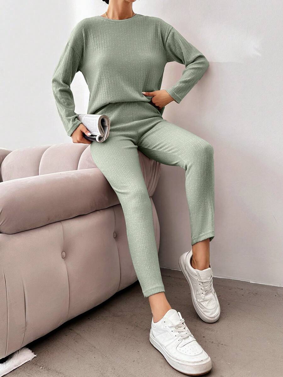 EURMUSE Women's Ribbed Long Sleeve T-shirt And Leggings Set - Green - View 1