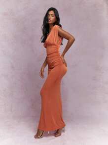MISSGUIDED Textured Shimmer Plunge Neck Ruched Maxi Dress - Orange - View 4