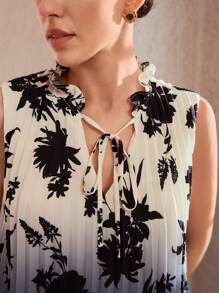 MOTF Classy ÁO CỔ TAY FRILL LỚN XẾP LÝ KHÔNG TAY HOA - trắng - Xem 3