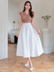 DAZY Áo thun nữ mùa hè màu trơn cổ chữ V xếp ly chéo dáng ôm, thích hợp mặc đi chơi. - trái cam - Xem 2