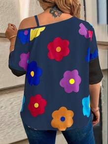 SHEIN Unity Sommerliches Lässig Blusenshirt in Große Größen mit asymmetrischem Kragen und floralem Muster auf kontrastreichem Netzstoff - marineblau - Übersicht 2