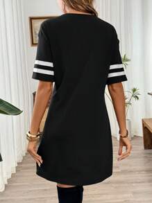 Chiquease Hollow-Out V-Neck Knitted Printed Casual Women's Short Sleeve Dress