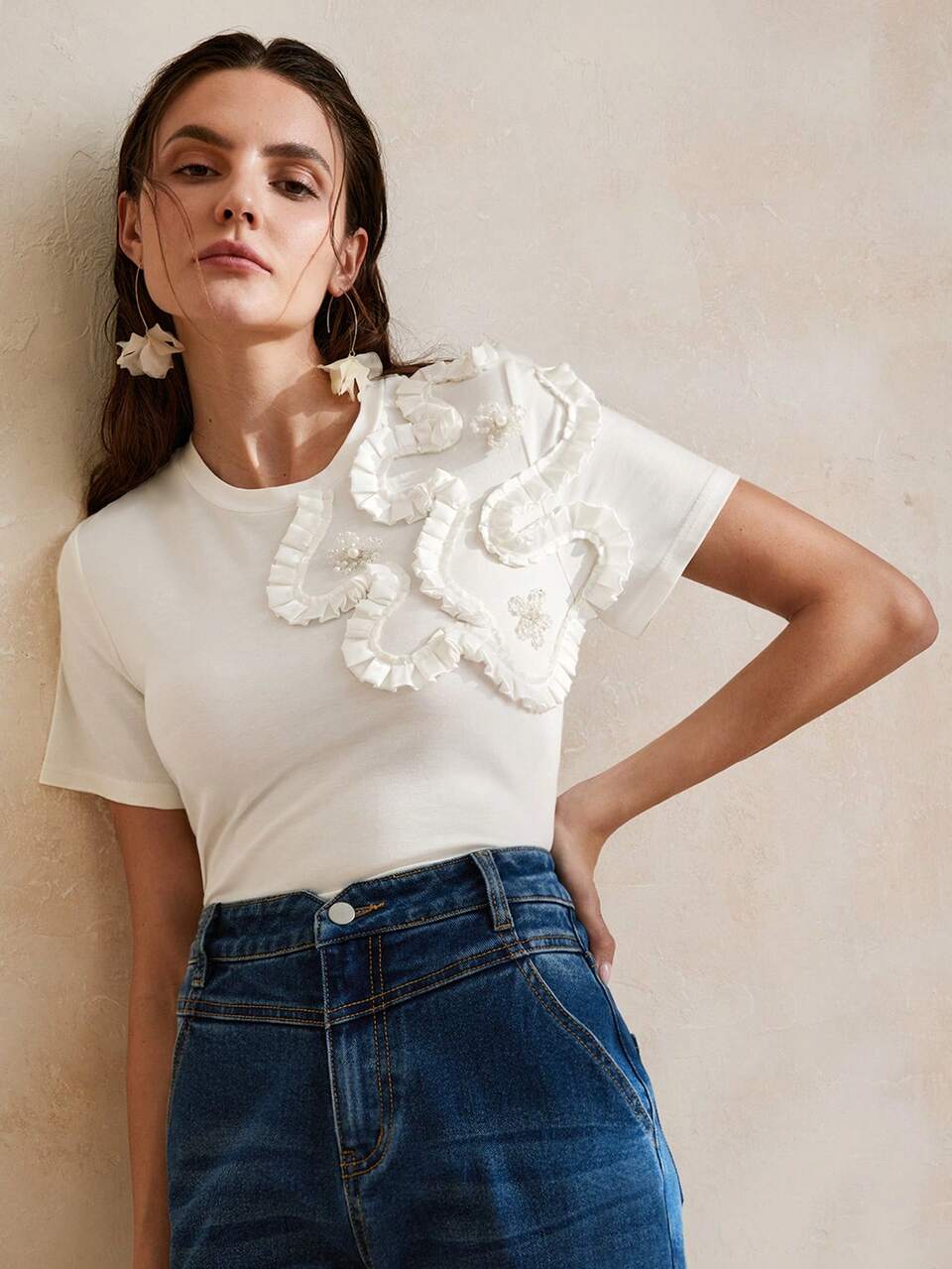 White 3D Floral Elastic Crew Neck Short Sleeve T-Shirt For Women Graphic Tees Women Tops
