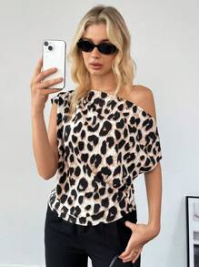 SHEIN Essnce Áo sơ mi cổ bất đối xứng họa tiết da báo thời trang mùa hè cho nữ, áo tay ngắn, mặc đi chơi thường ngày - Nhiều màu - Xem 3
