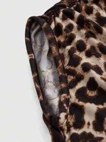 ROMWE Grunge Punk Tricou Y2K Gyaru, cu imprimeu leopard, strâns, cu gât asimetric, cu volan, pentru femei, retro și millennial, școală