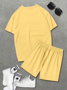 Manfinity Chillmode Nam Mùa Hè Chữ Cây Cọ In Hình Vòng Cổ Ngắn Tay Áo Thun Và Dây Rút Eo Quần Short Bộ - Màu vàng - Xem 2