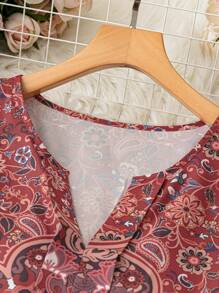 SHEIN LUNE Plus Size Vacation Leisure Vintage Printed Notched Collar Batwing Sleeve Shirt - Multicolor - View 3