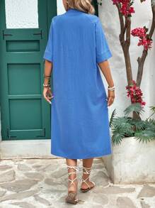 SHEIN LUNE Lässiges einfarbiges A-Linienkleid mit Stehkragen und Knopfleiste vorne