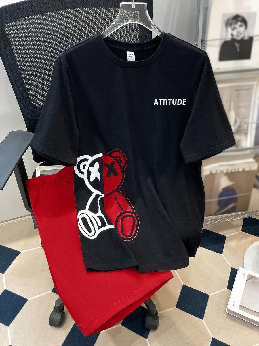 SHEIN Bộ áo thun ngắn tay in hình gấu thường ngày dành cho nam tuổi teen và quần short màu tương phản (2 chiếc), làm bằng cotton (có chứa cotton) - Đỏ - Xem 1