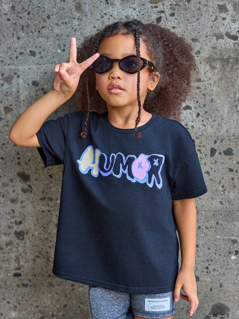 Young Girl Knitted Solid Color Casual Casual T-Shirt With Doodle Pattern On Back