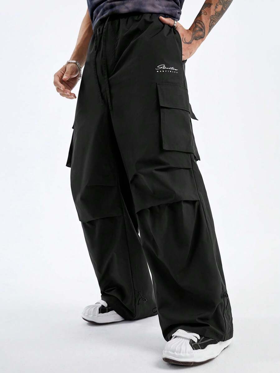 Manfinity VCAY Men's Loose Fit Woven Cargo Pants With Embroidered English Letter Pattern - Black - View 1