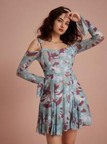GENKIRA Random Printed Sexy Off Shoulder Long Sleeve Dress With Tie Design, European And American Style Fall Cloth For Women - Multicolor - View 4