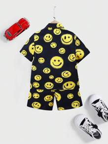 SHEIN 男童2入組黑色時尚休閒趨勢可愛表情印花牛仔襯衫頂部和鬆身牛仔彈性腰短褲，舒適寬鬆牛仔短褲，兒童服裝男童適用於度假和日常穿著，開學季服裝