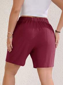 SHEIN LUNE 大尺碼夏季假日休閒純色短褲 - 酒紅色 - 查看 2