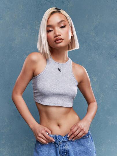 MISSGUIDED Embroidered Logo Ribbed Crop Tank Top｜MISSGUIDED