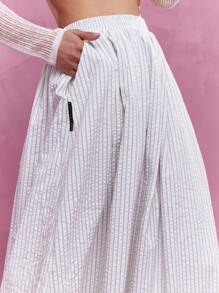 MISSGUIDED Textured Striped Maxi Skirt
