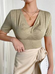 Mulvari Frauen T-Shirt für den Sommer mit V-Ausschnitt, einfarbiges Design und kurzem Arm