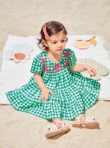 SHEIN Baby Girl Holiday Casual Plaid & Floral Printed Patchwork Dress - Green - View 6
