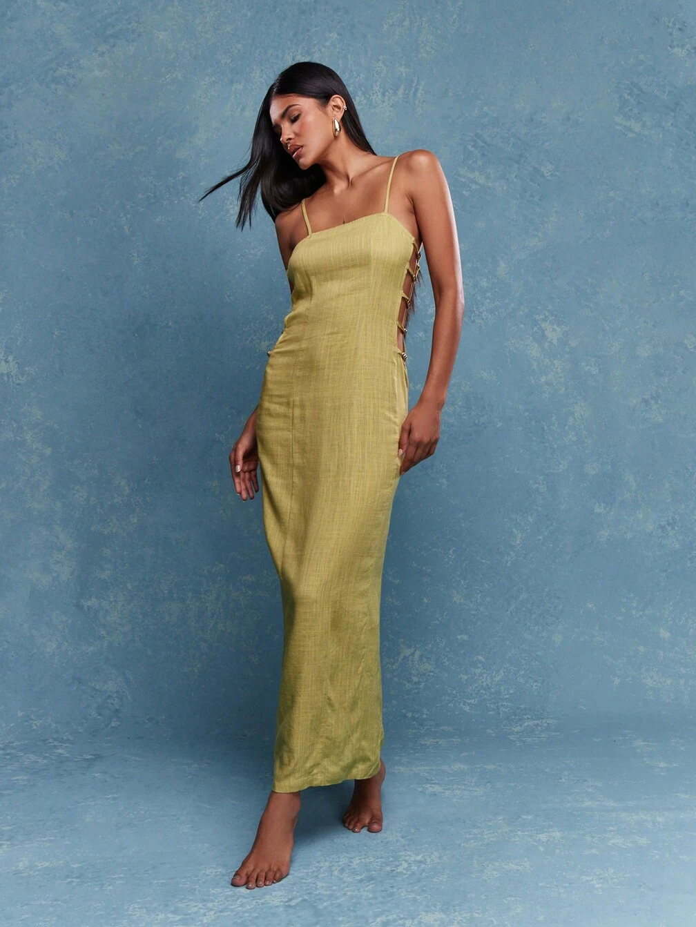 missguided festival dresses MISSGUIDED Women's Black And Purple Maxi Dress Sleeveless Scoop Neck Floor  Length Bodycon Summer Festival Dress With Side Tie Detail Club Night Boho