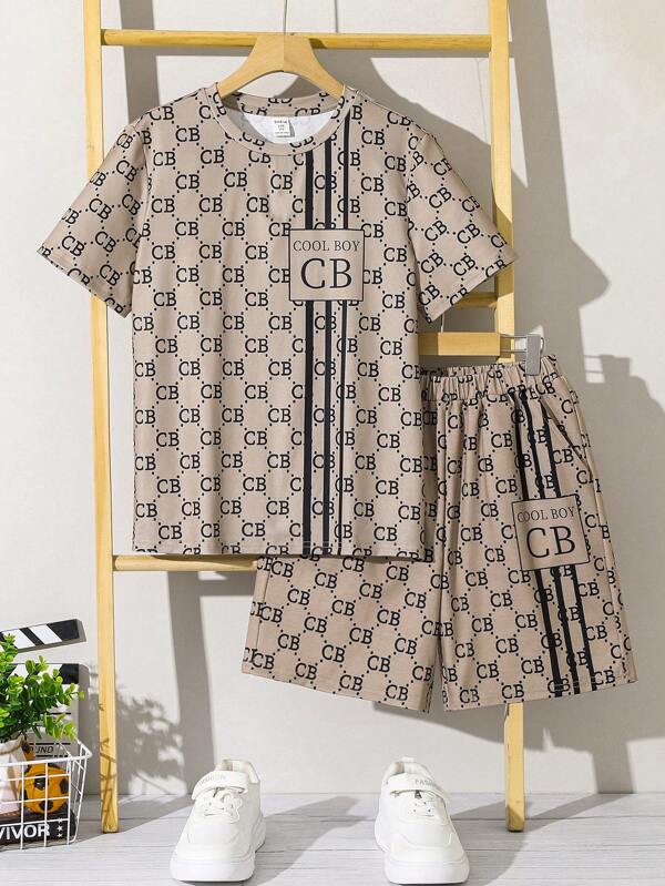 SHEIN Set de tricou și pantaloni scurți cu mânecă scurtă pentru băieți Tween