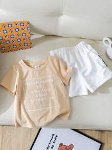 SHEIN Baby Boy/Girl Street Style Letter Printed Workwear Pocket Decorated Color Block Buckle Round Neck Short Sleeve T-Shirt And Shorts Set - Khaki - View 5